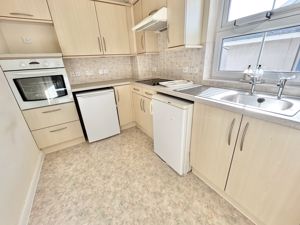 Photo 19- click for photo gallery